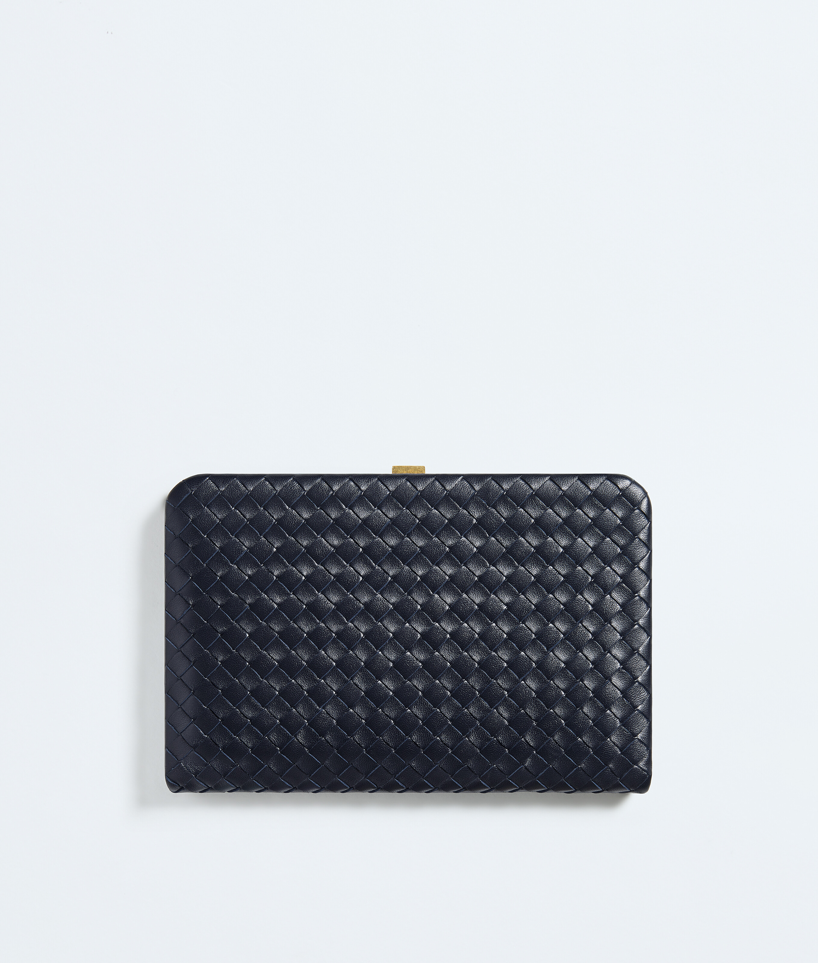 アクセサリー Bottega Veneta Women's Mezzanotte Clutch in Midnight | Bottega Veneta US