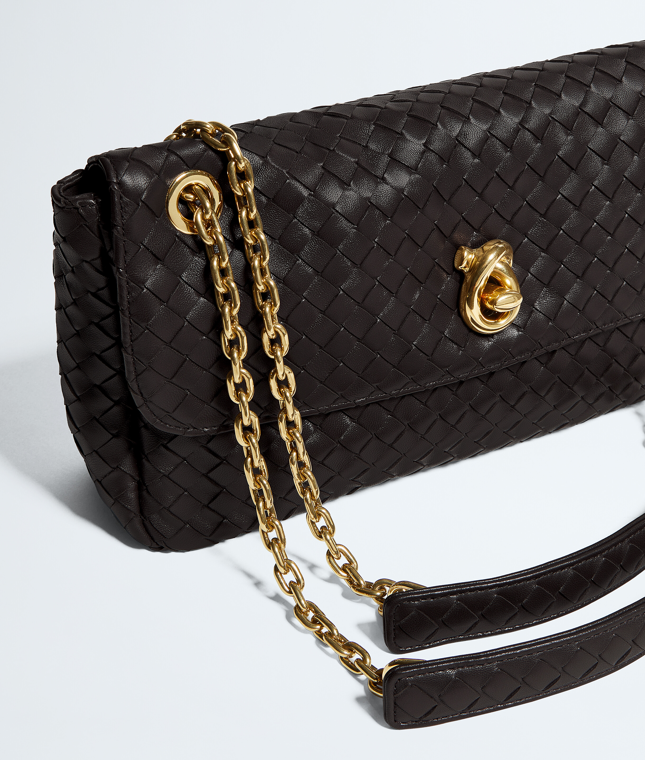 Madison da Donna in Espresso Bottega Veneta Italia IT - Image 7