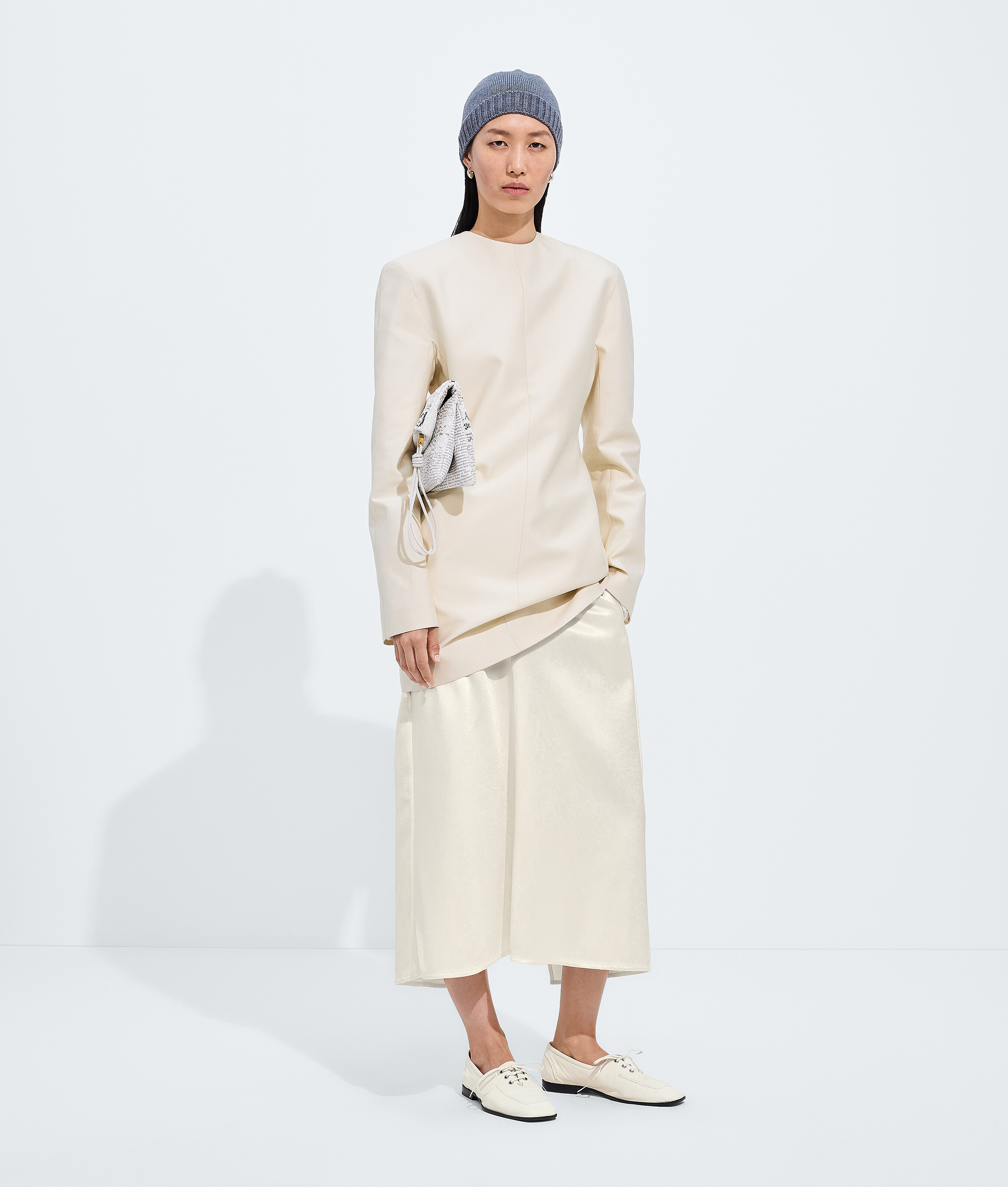 Women's Shiny Cupro Skirt in Parchment Bottega Veneta Finland EN - Image 4