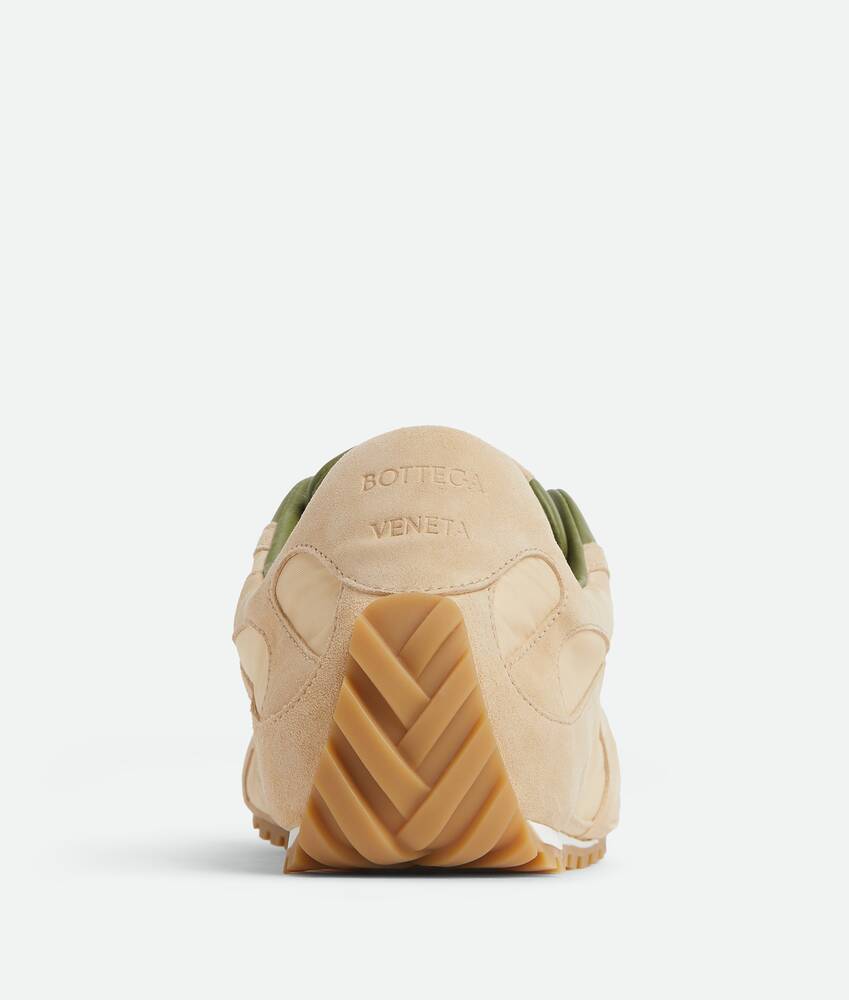 Display a large version of the product image 4 - Orbit Flash Sneaker