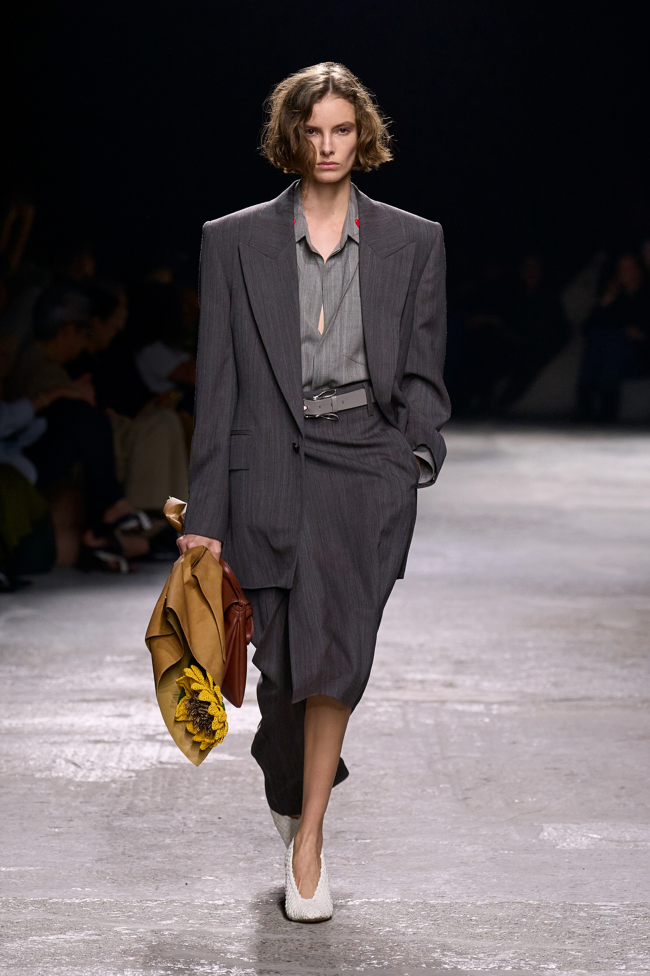 BOTTEGA VENETA ひざ丈スカート 黒x紫x白(総柄) 4103925M0057 BOTTEGA VENETA ひざ丈スカート 38(S位) 黒x紫x白(総柄) 【古着】