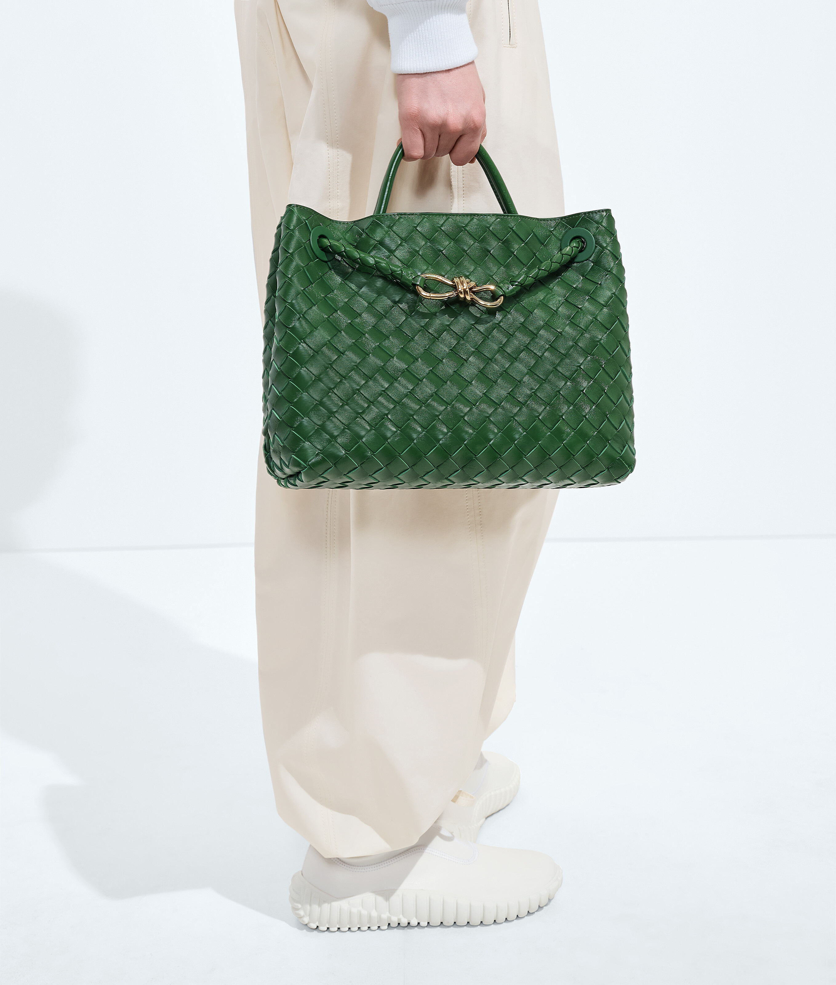 Women's Andiamo in Basil Bottega Veneta Qatar EN - Image 6