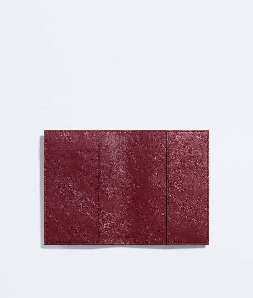 Men's Woven Mycelium Passport Case in Lava red Bottega Veneta Zimbabwe EN - Image 2