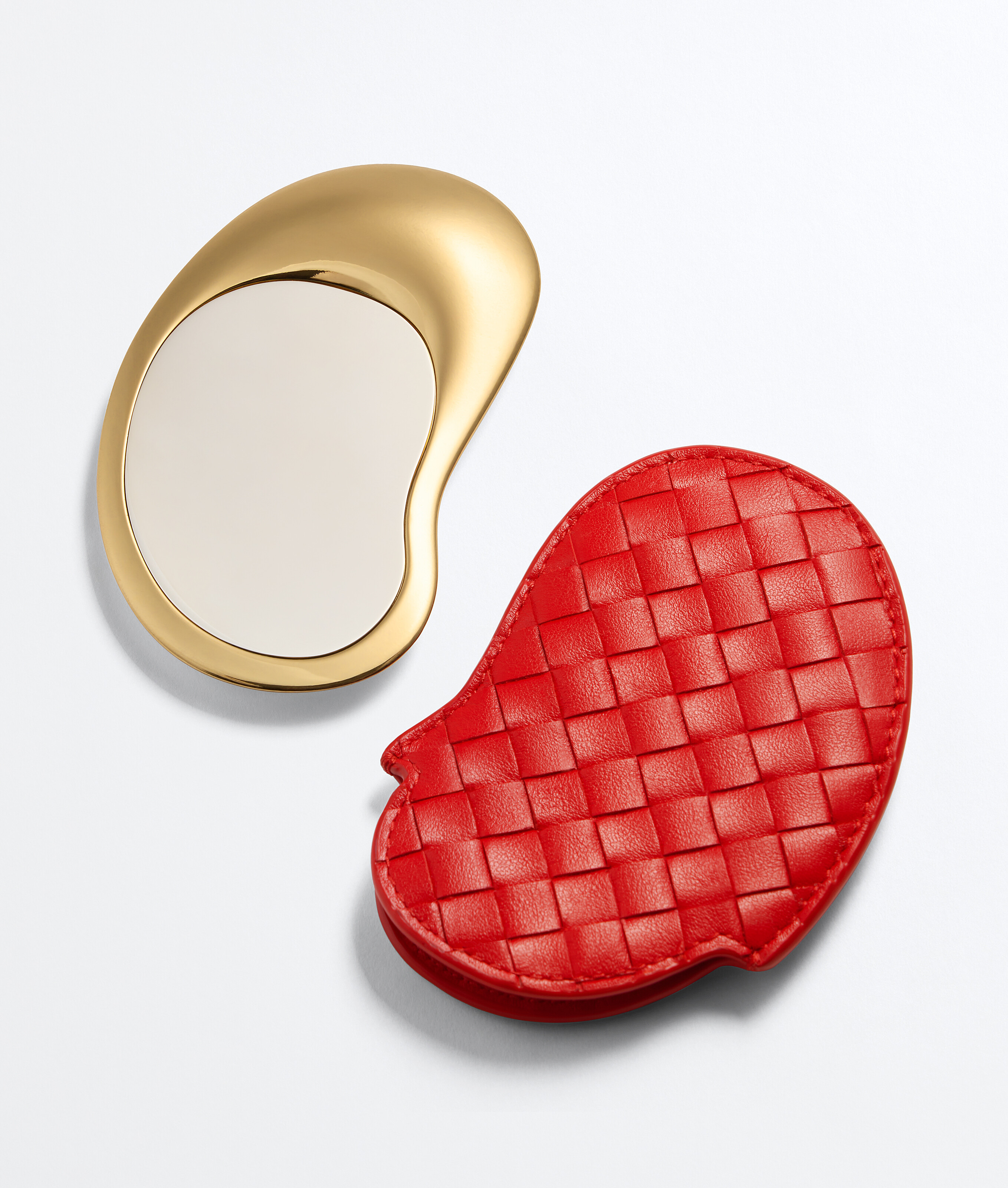 Pocket Mirror in Cardinal Bottega Veneta Japan EN - Image 2