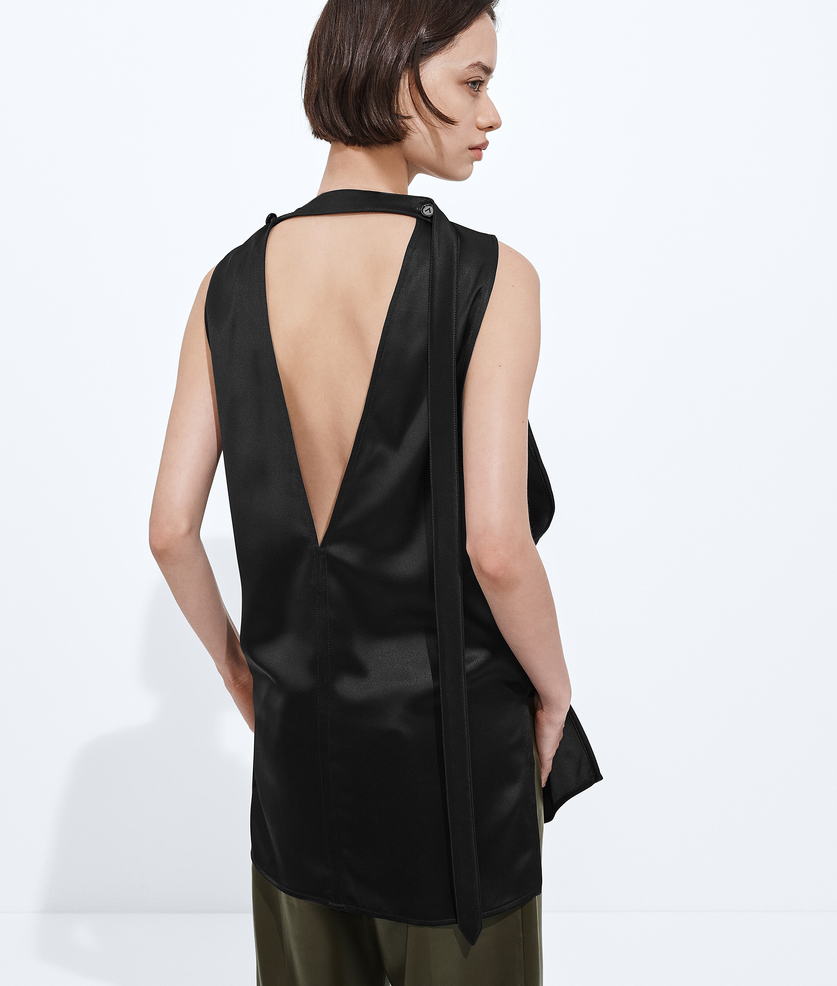 Women's Fluid Silk Satin Top  in Double black Bottega Veneta Latvia EN - Image 3