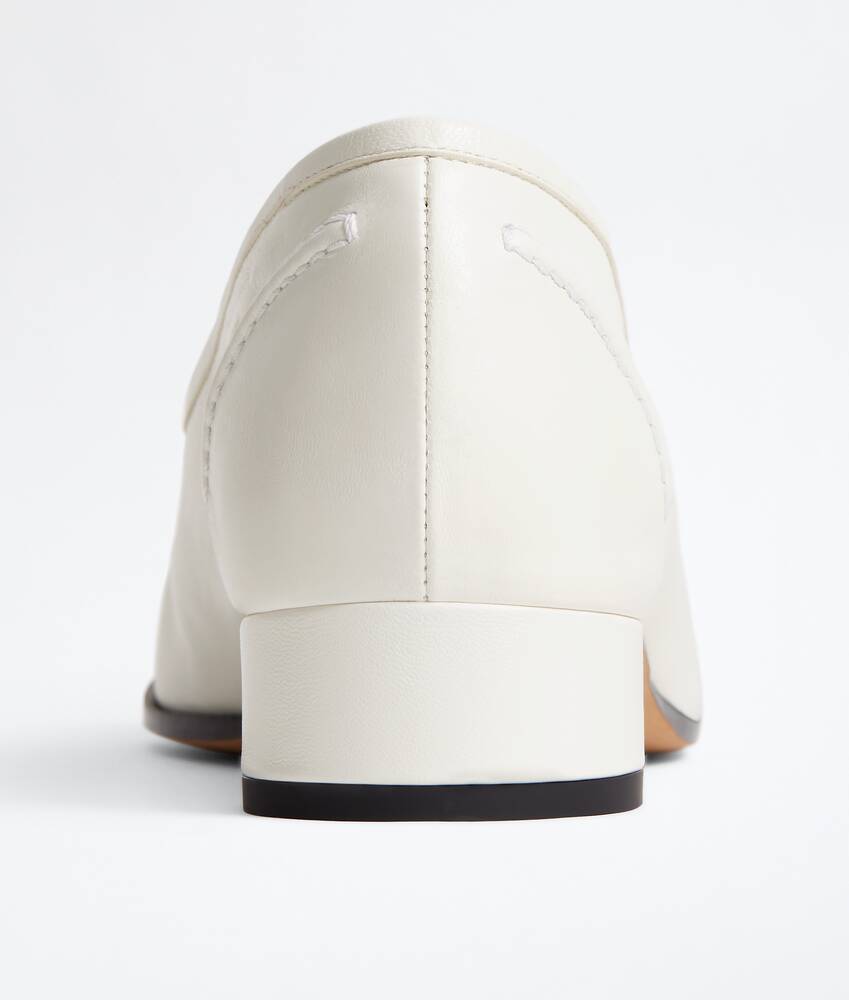 Women's Romeo Loafer in Alabaster Bottega Veneta Croatia EN - Image 2