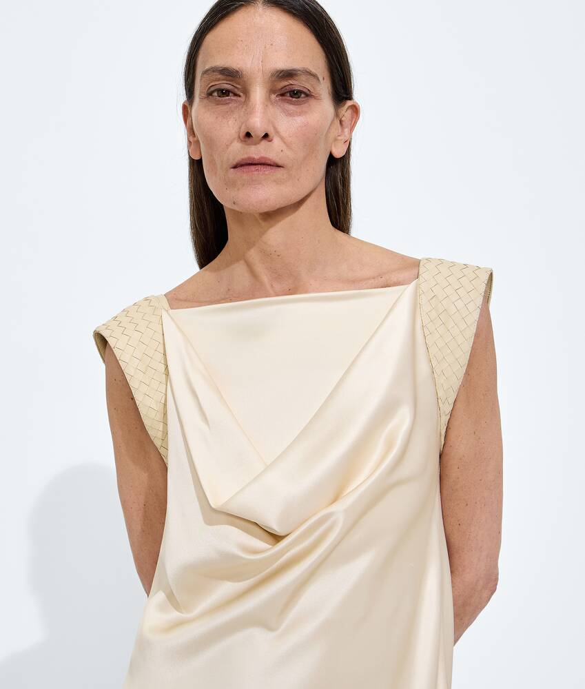 柔滑桑蚕丝丝缎连衣裙 为 所有 在 普罗塞克米白色 Bottega Veneta 新加坡 ZH - Image 4