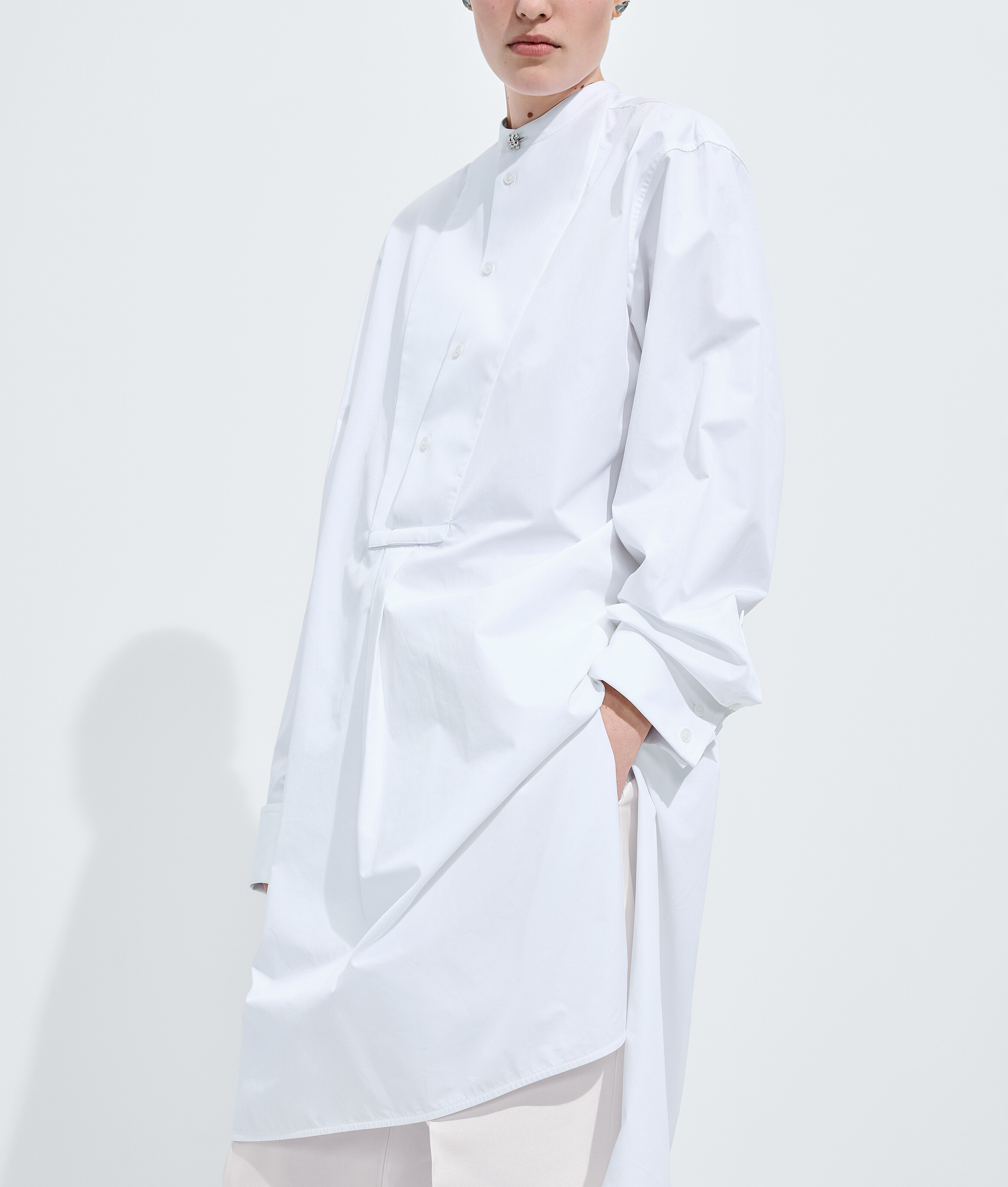Women's Compact Cotton Poplin Shirt in White Bottega Veneta Finland EN - Image 5
