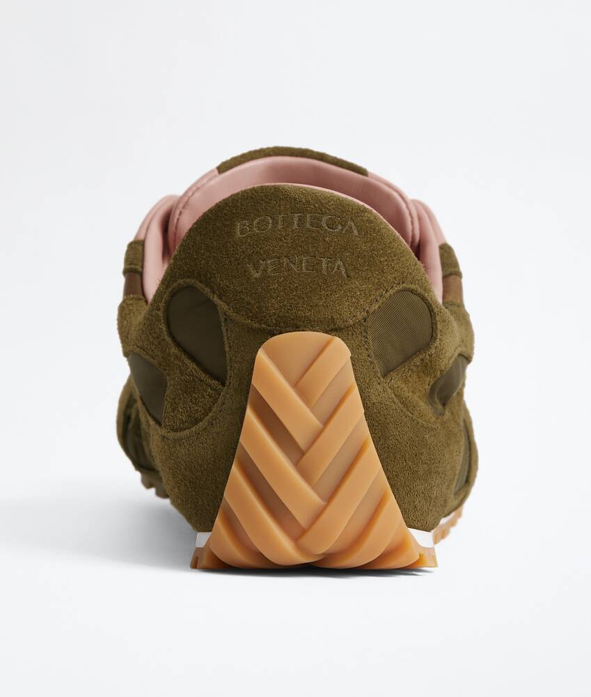 Women's Orbit Flash Sneaker in Olive oil/terra pink Bottega Veneta Norway EN - Image 2