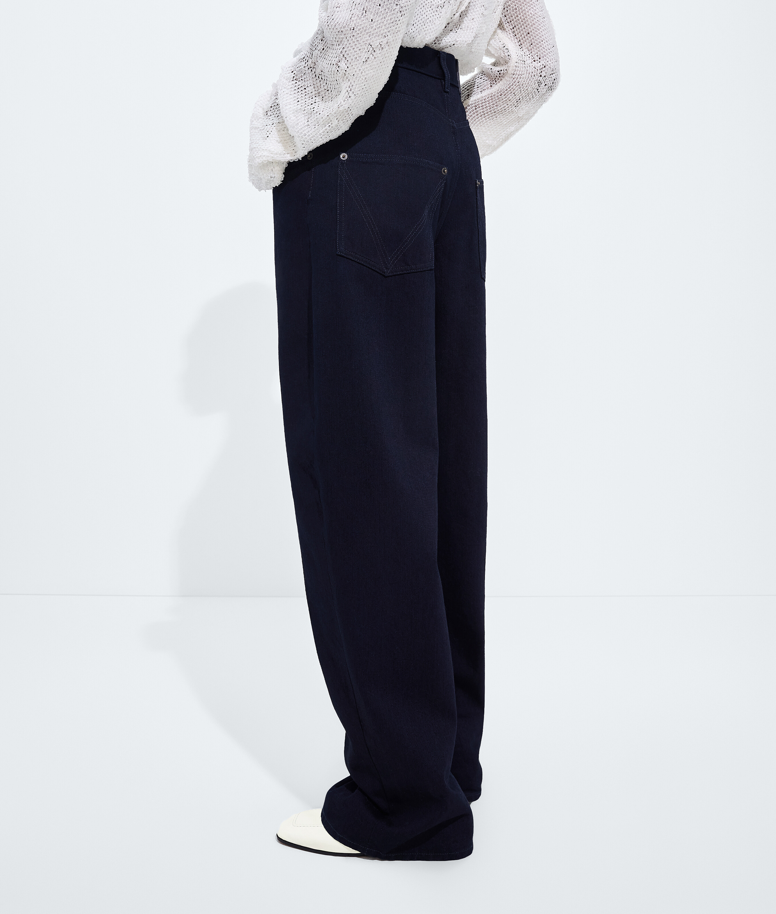 Women's Dark Indigo Wide Leg Jeans in Dark indigo Bottega Veneta Luxembourg EN - Image 2