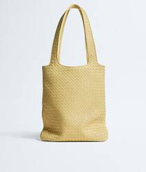 Butter yellow