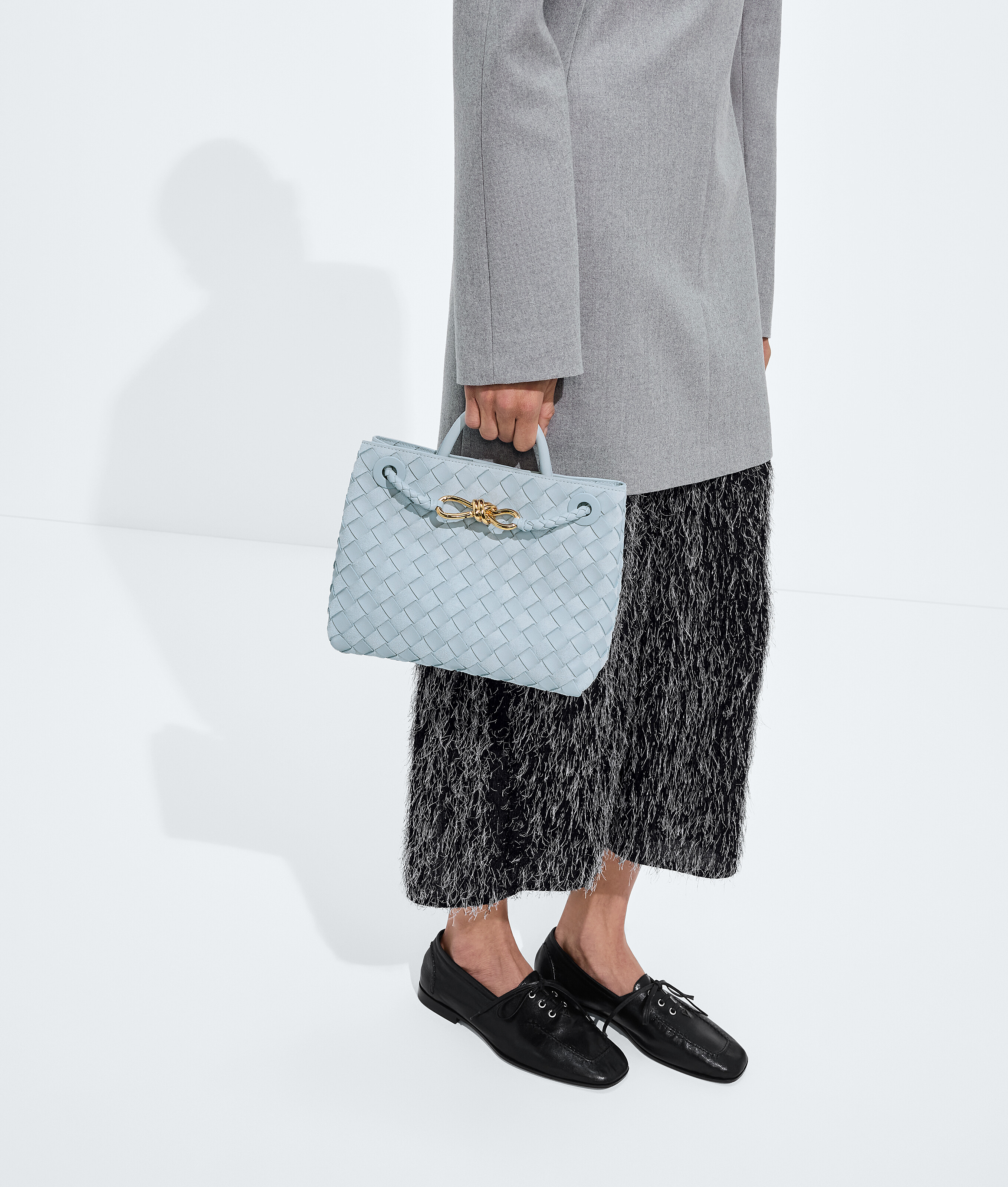 Women's Small Andiamo in Glacial Bottega Veneta Finland EN - Image 2