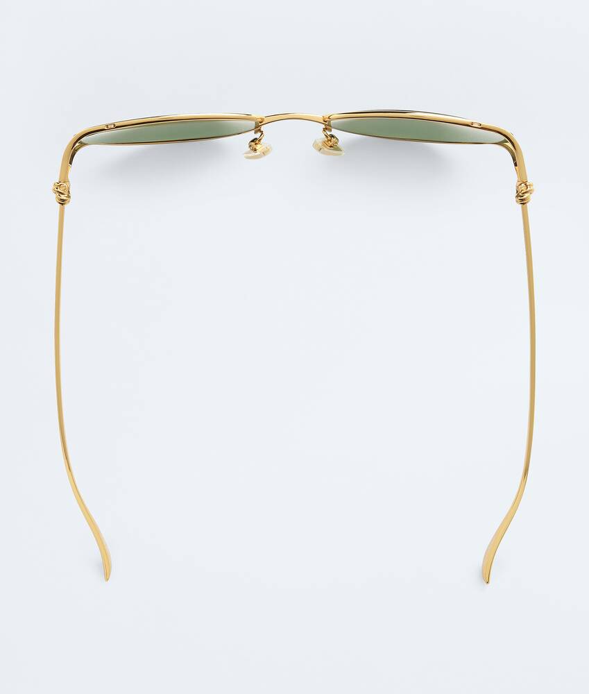 Knot Cat Eye Sunglasses in Gold/green Bottega Veneta France EN - Image 4