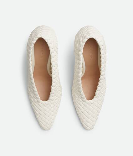 Women's Sofia Pump in White Bottega Veneta Thailand EN - Image 5