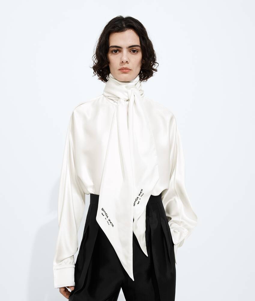 Ein gr&ouml;&szlig;eres Bild des Produktes anzeigen 2 - Gro&szlig;er Twillie Schal