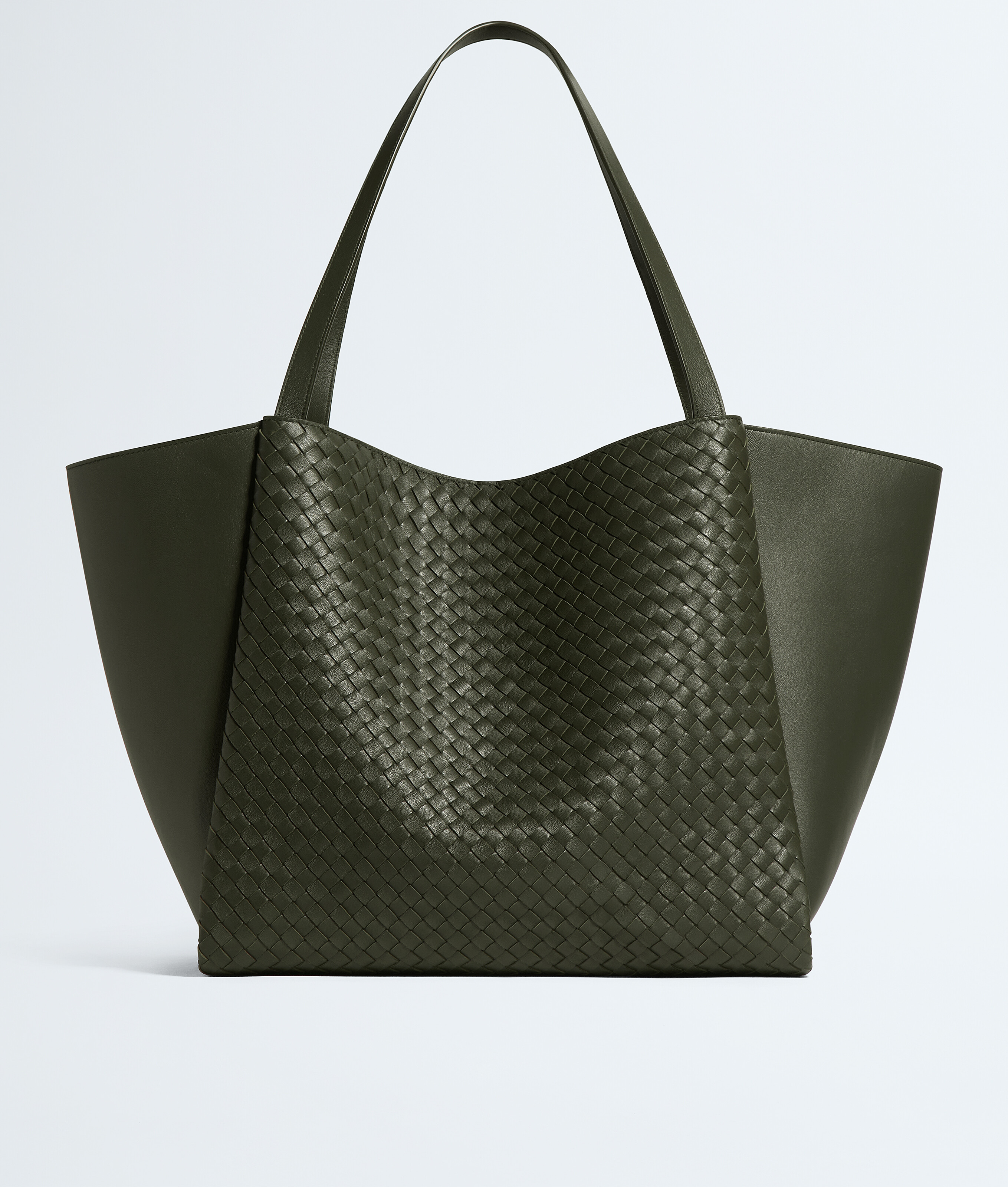 【GW大幅値下げ】　BOTTEGA VENETA マルコポーロ　トートバッグ Women's Maxi Corso in Bark green | Bottega Veneta US