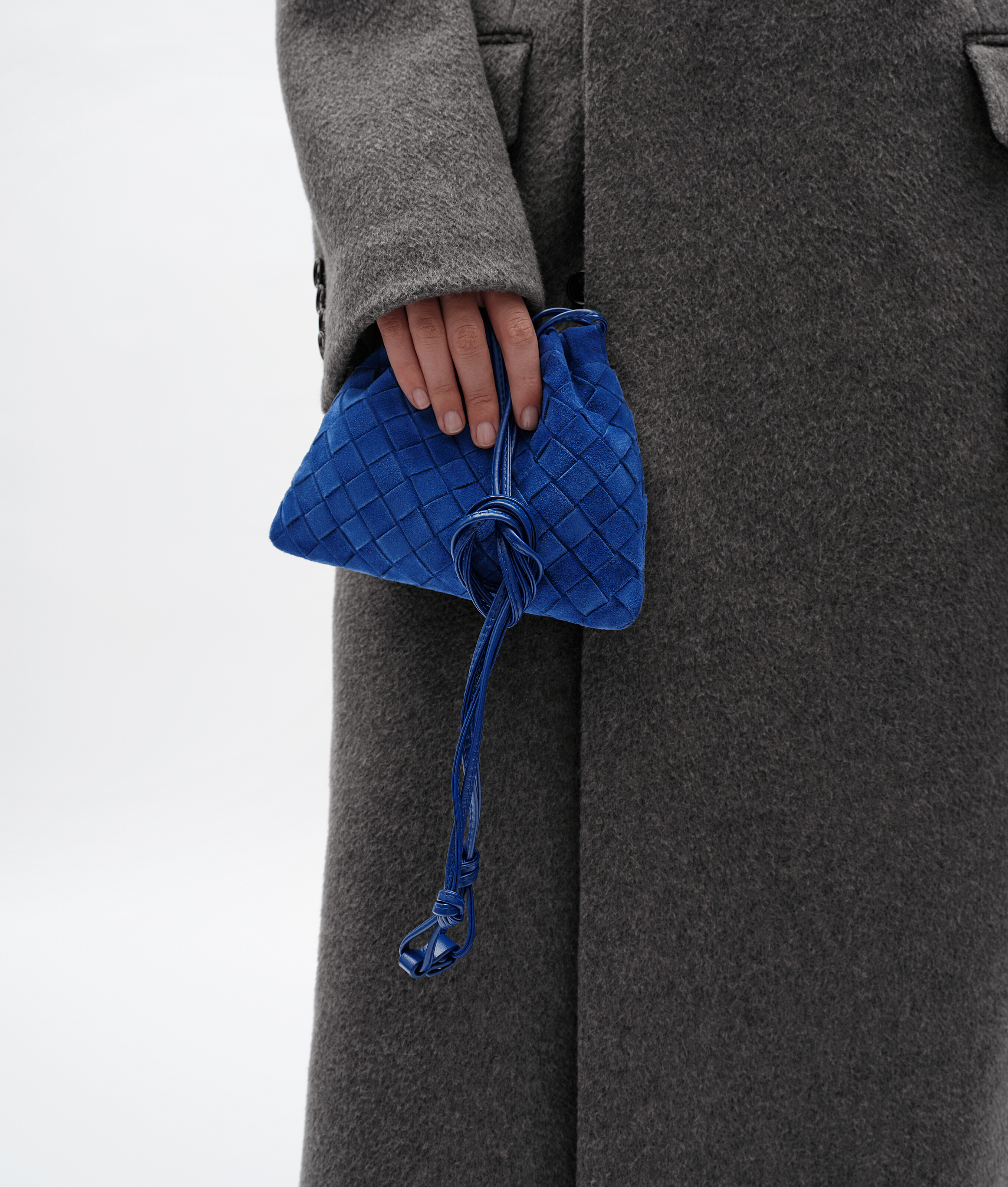 Women's Small Dustbag in Blue royal Bottega Veneta Luxembourg EN - Image 5