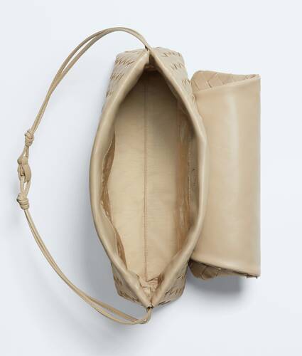 Women's Giorno in Ecru Bottega Veneta Taiwan EN - Image 3