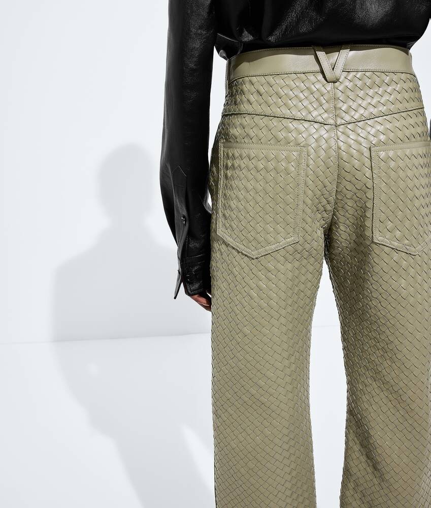 Women's Intrecciato Leather Pants in Tarragon Bottega Veneta Czechia EN - Image 4