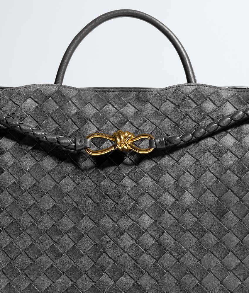 Women's Large Andiamo in Obsidian gray Bottega Veneta Zimbabwe EN - Image 7