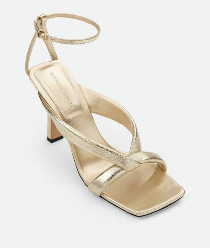 リーヴァ ストラップ サンダル