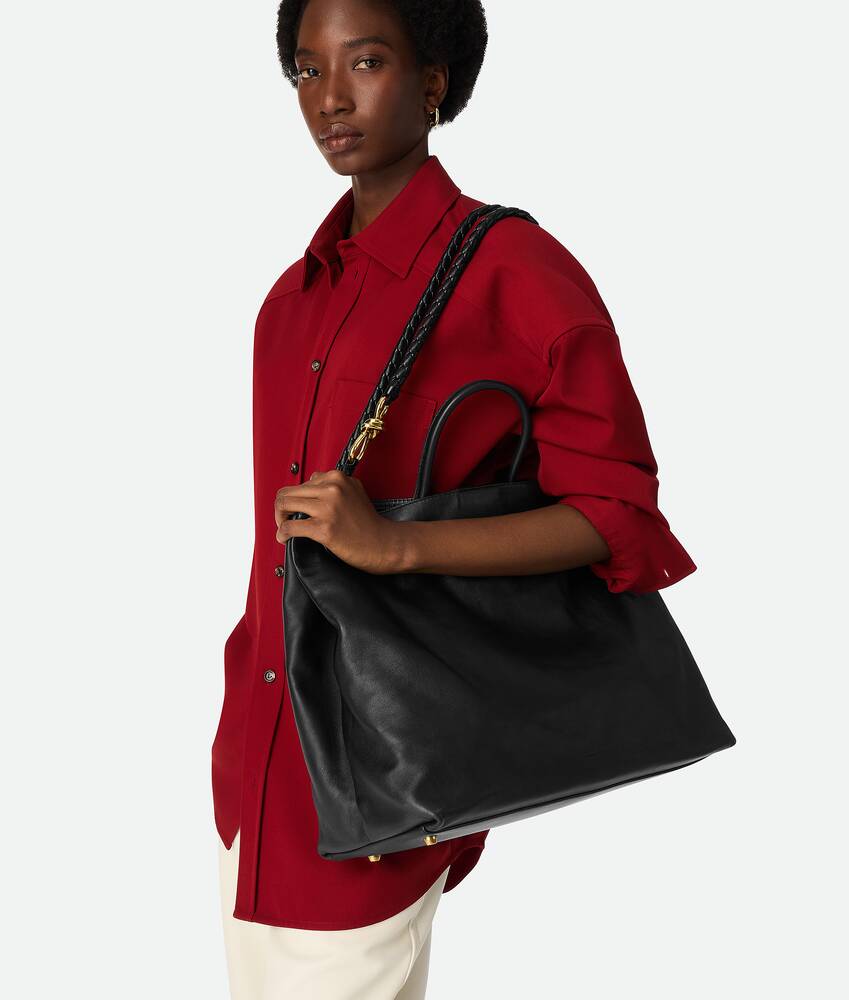 Women's Large Andiamo in Black Bottega Veneta United States EN - Image 6