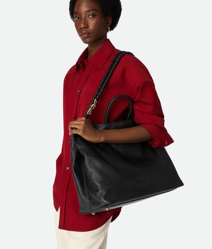 Women's Large Andiamo in Black Bottega Veneta Mexico EN - Image 6