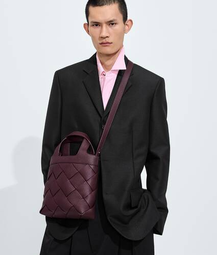Men's Small Diago Tote in Deep mahogany Bottega Veneta Zimbabwe EN - Image 2