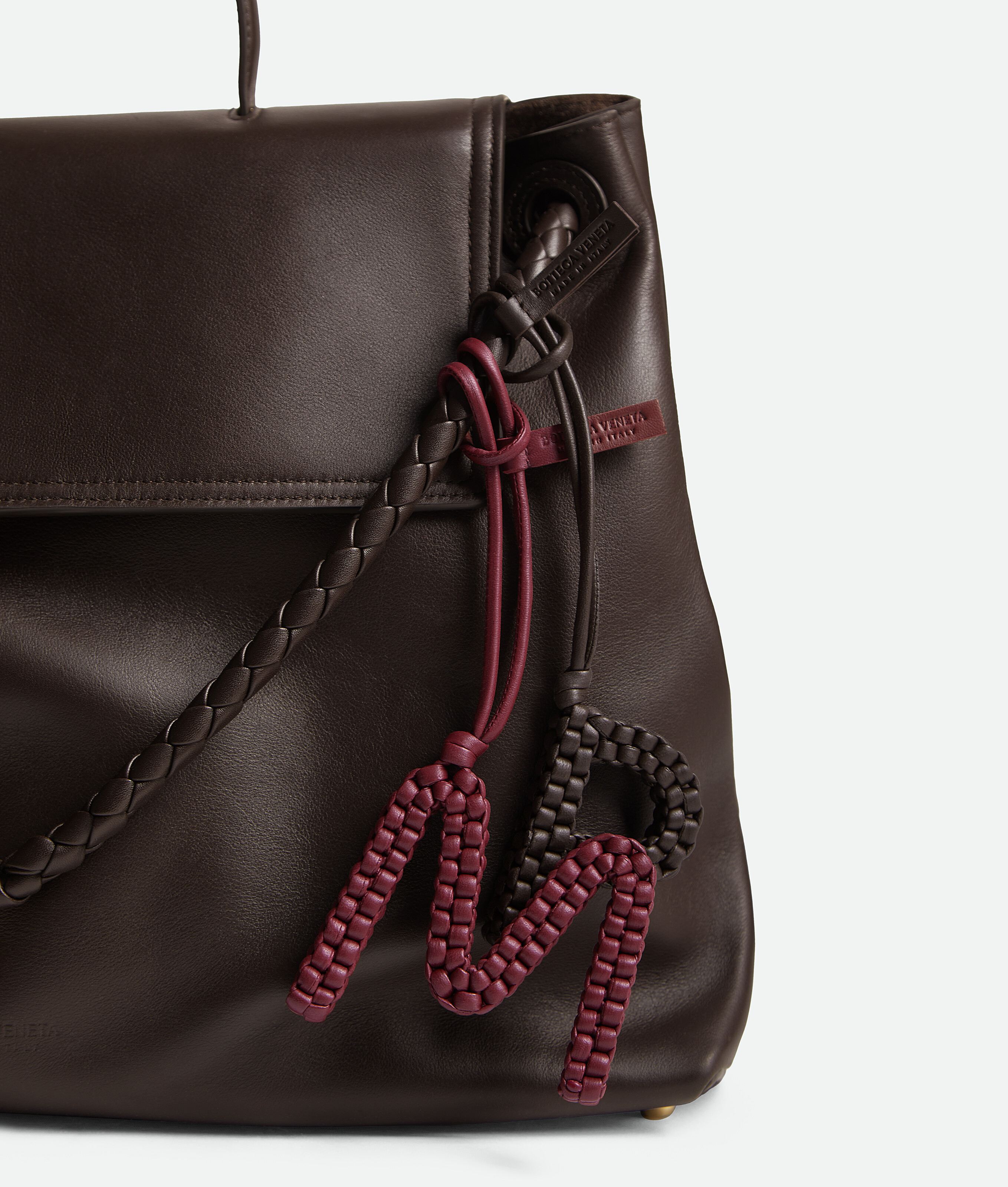 Men's Letter M Charm in Barolo Bottega Veneta Croatia EN - Image 2