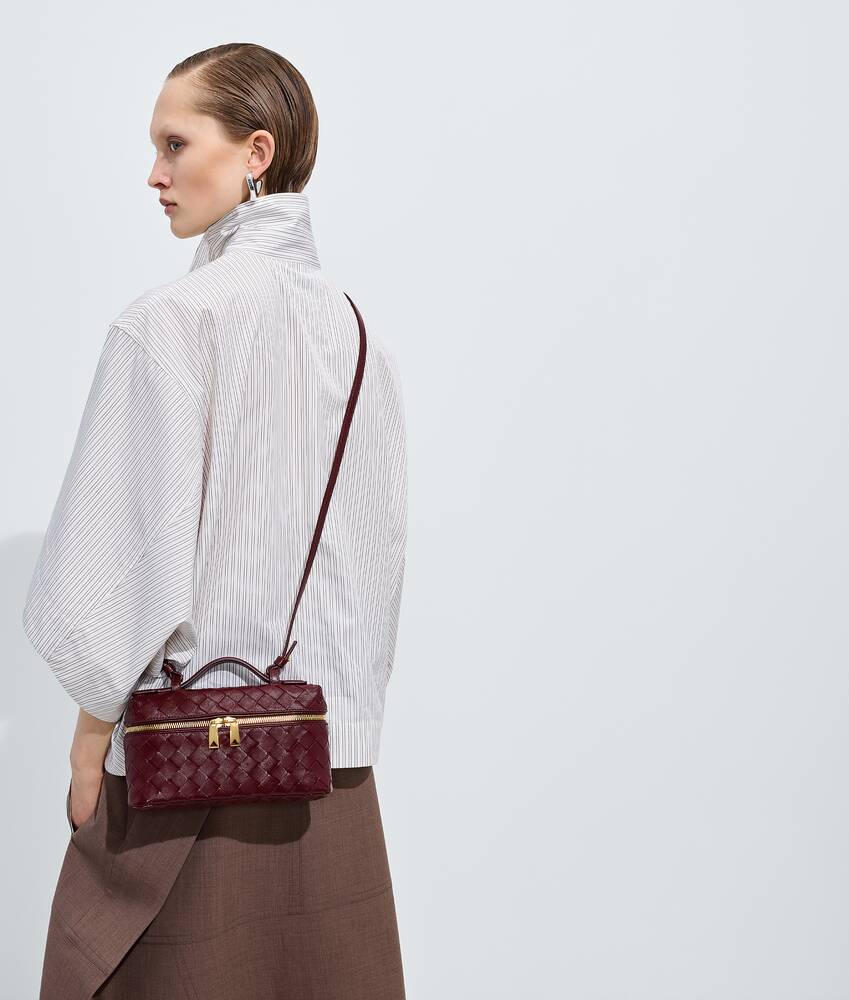 Women's Bang Bang in Barolo Bottega Veneta Japan EN - Image 2