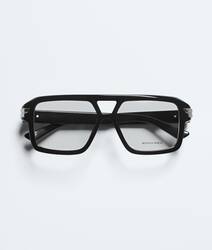 Black/transparent