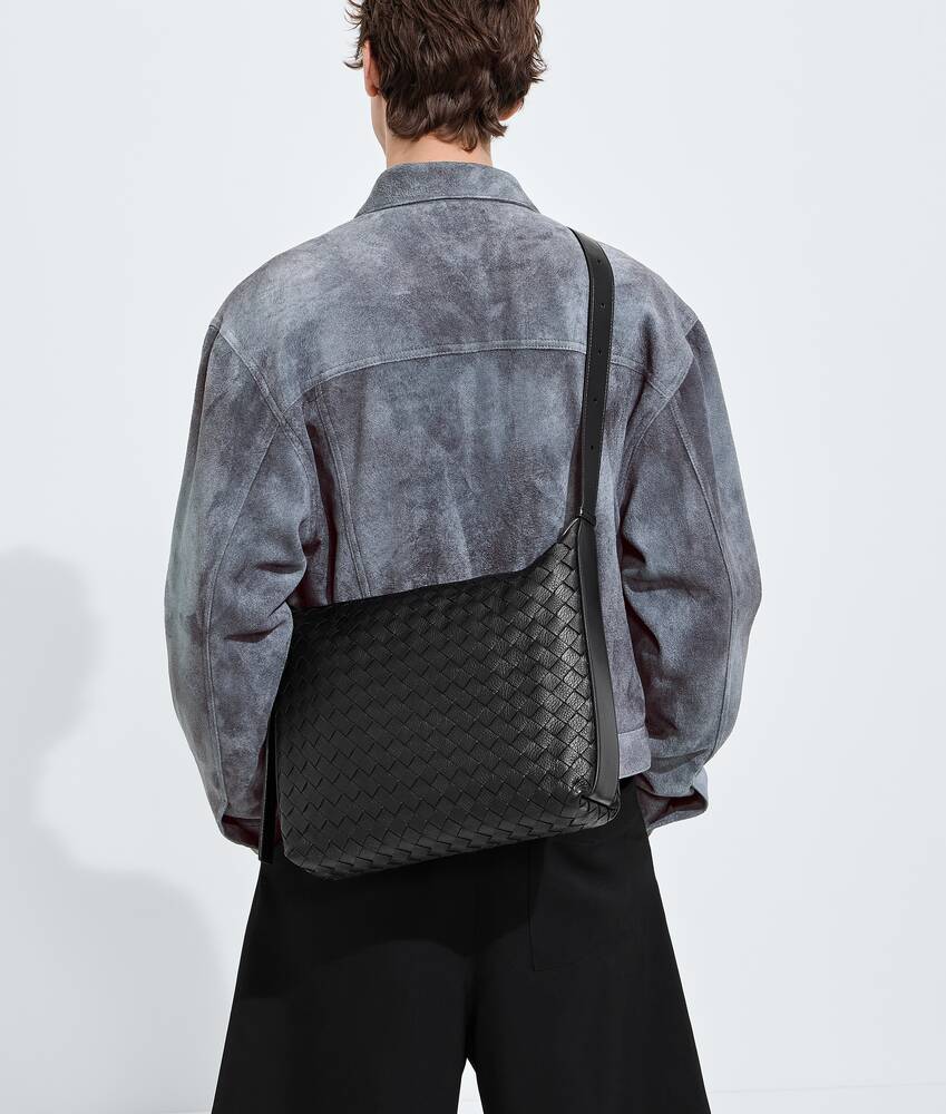 Ele's Traveler Tamanho Pequeno em Black Bottega Veneta Brasil PT - Image 5