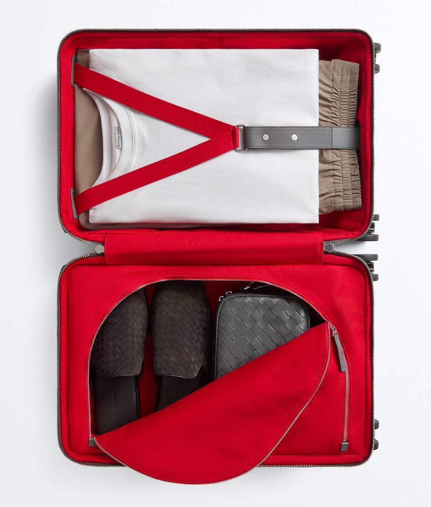 Odyssey Intrecciato Cabin Suitcase in Obsidian gray/radar Bottega Veneta Qatar EN - Image 3