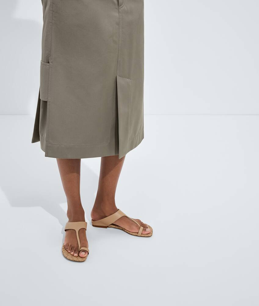 Tongs plates Livia pour Femme en Shore Bottega Veneta France FR - Image 2
