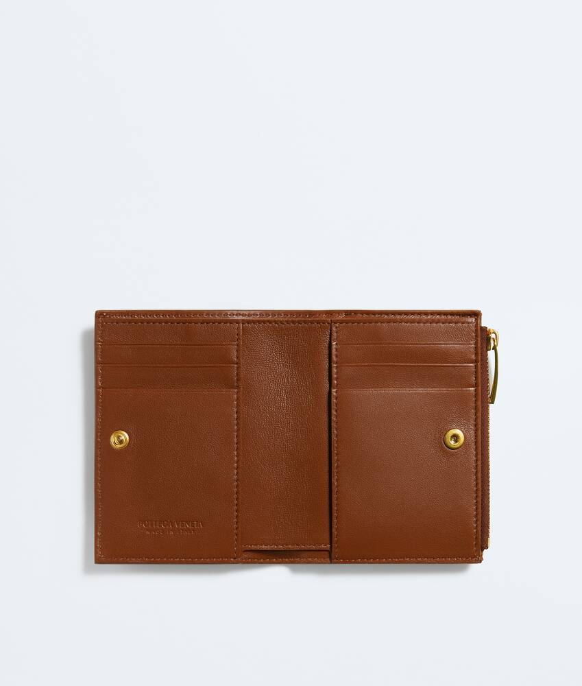 Women's Intrecciato Small Bi-Fold Wallet in Tannin Bottega Veneta United States EN - Image 2