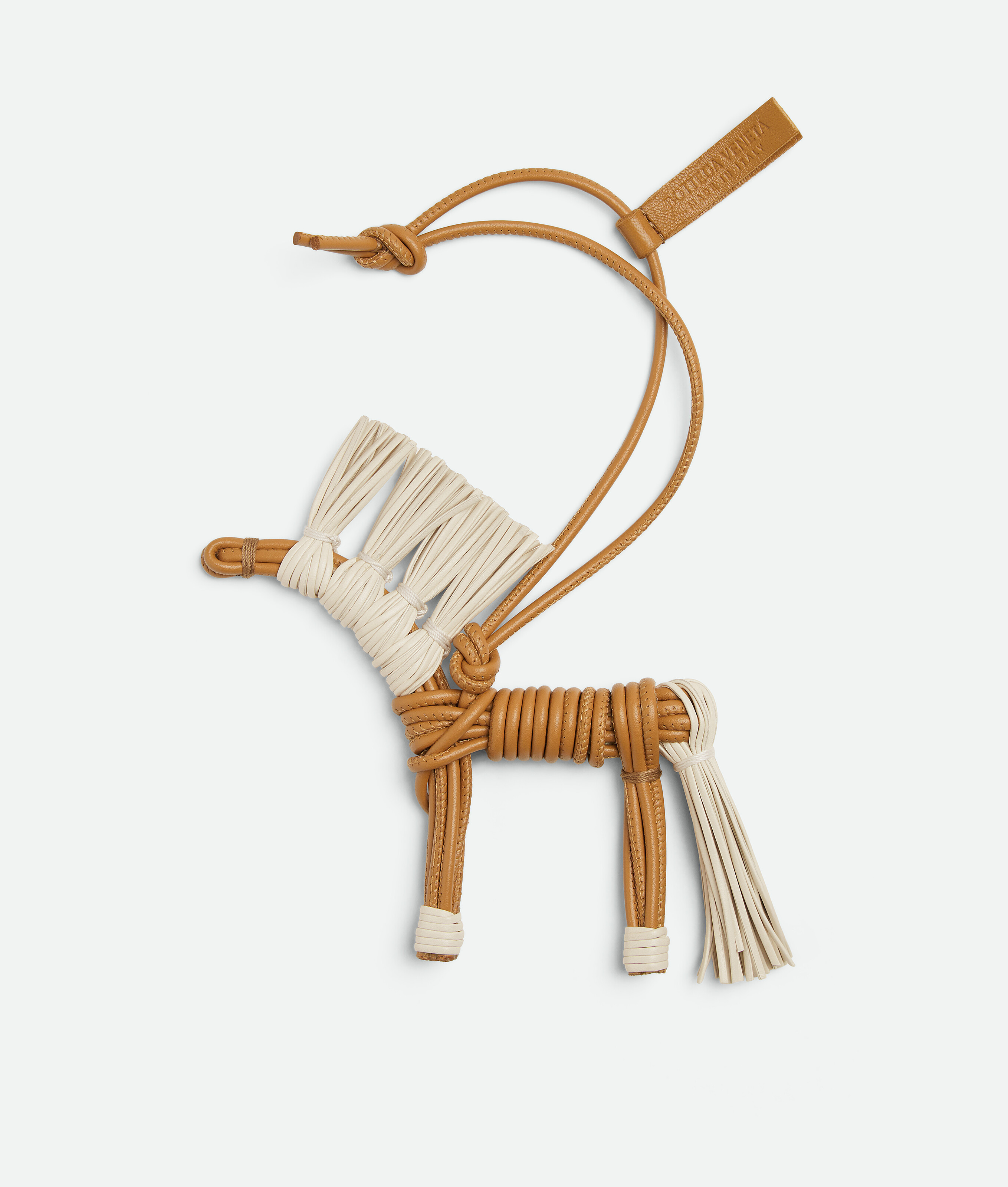 BOTTEGA VENETA チャーム ノベルティ　馬蹄 Straw Horse Charm in Plaster/caramel | Bottega Veneta HK
