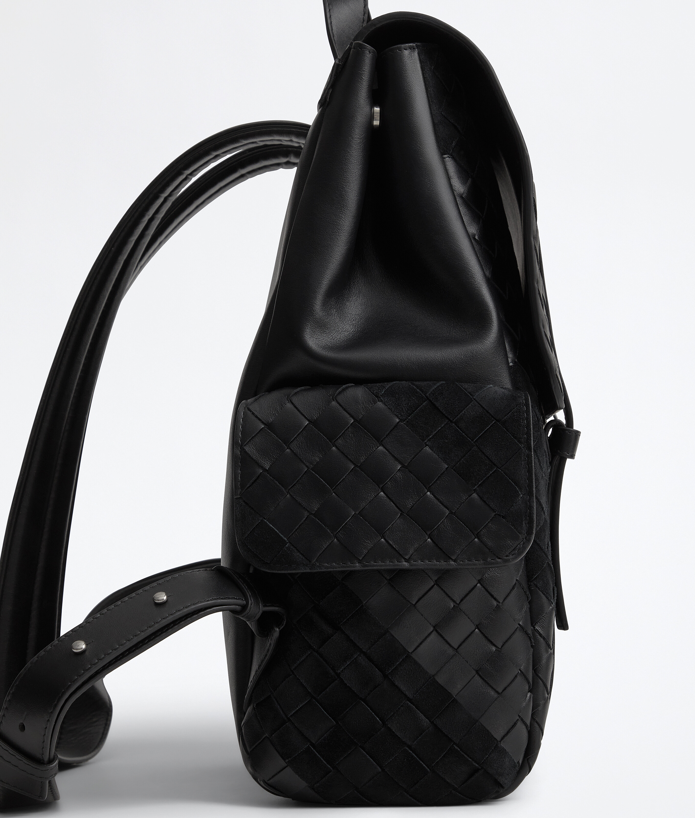 Men's Intrecciato Back to School Backpack in Black Bottega Veneta United States EN - Image 3