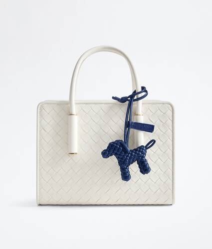 Men's Dog Charm in Space blue Bottega Veneta Qatar EN - Image 2