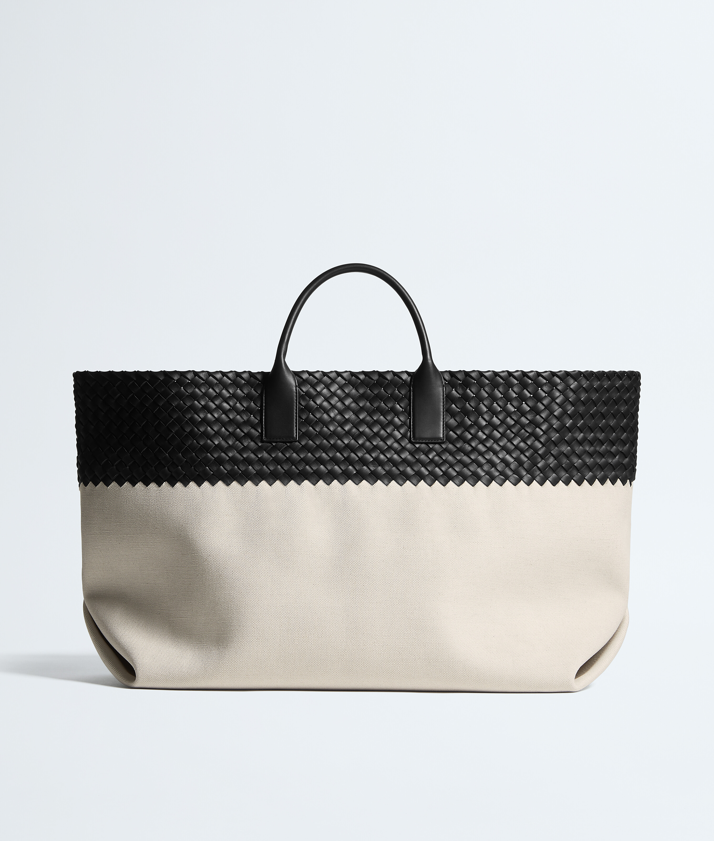 Men's Large Cabat Mare in Natural/black | Bottega Veneta US