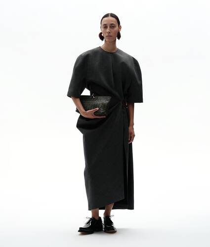 Ela's Pouch Boat Andiamo em Bark green Bottega Veneta Brasil PT - Image 2