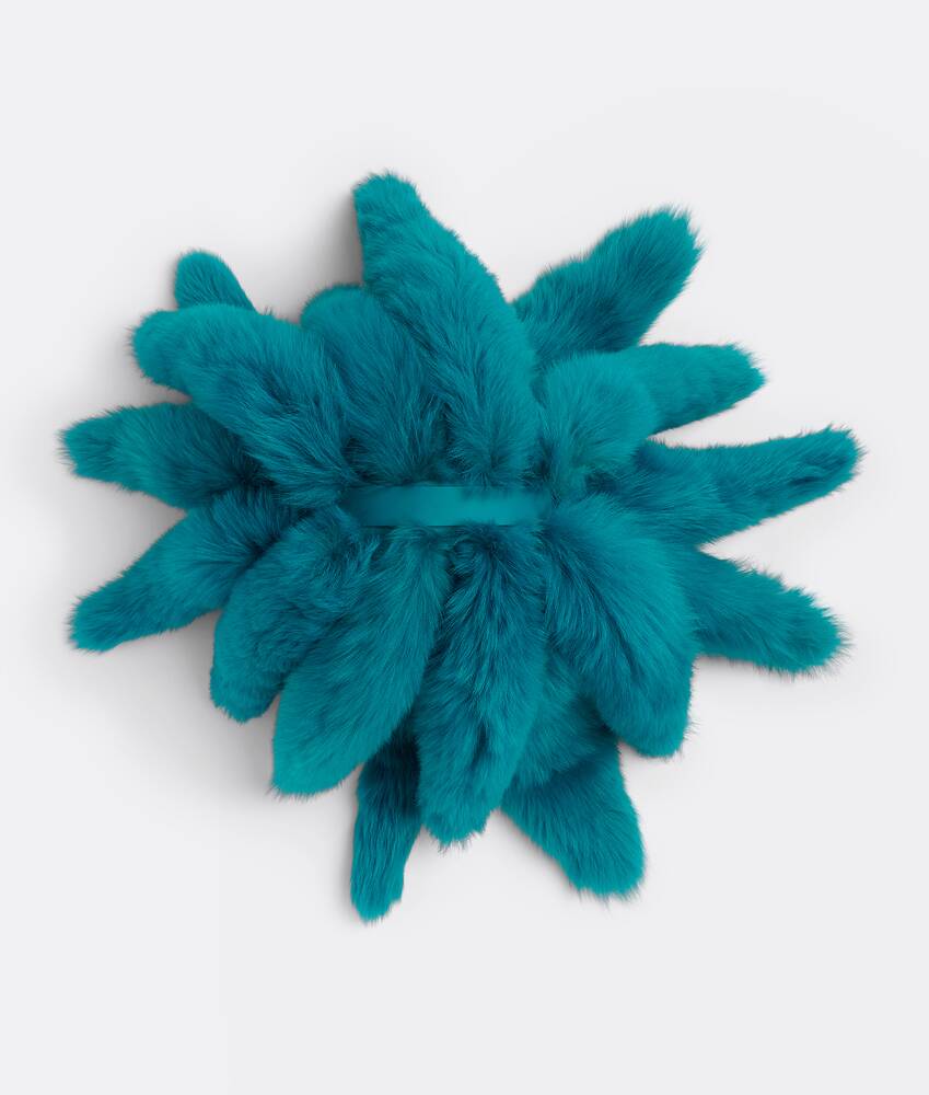 Display a large version of the product image 3 - Moon