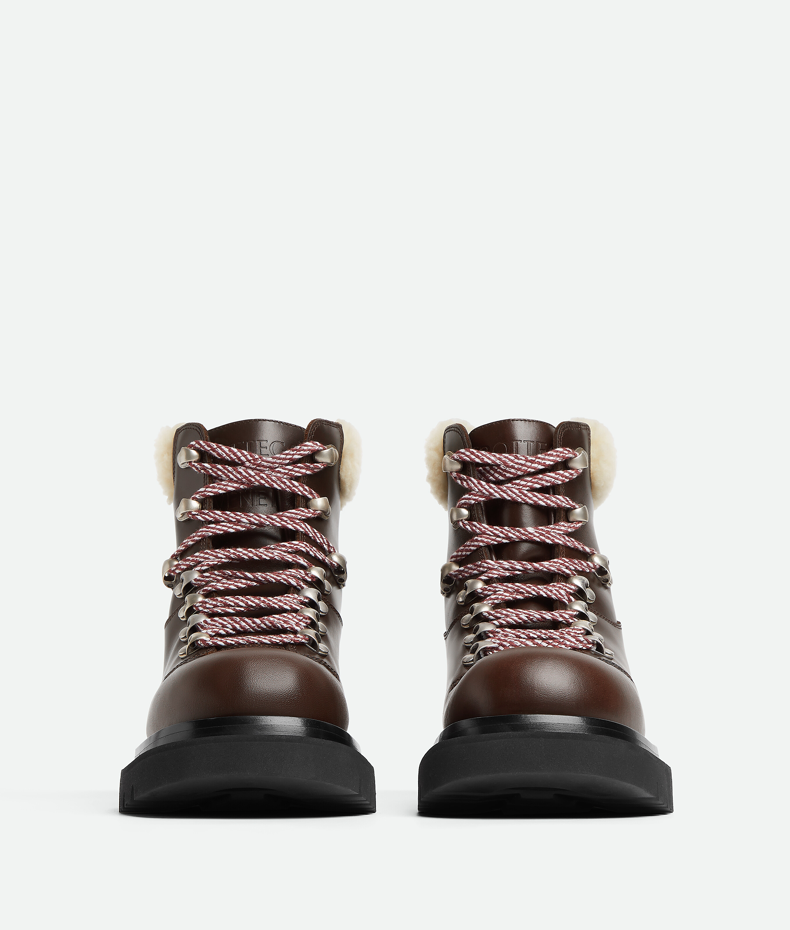 Bottega Veneta Bottine De Randonnée Lug In Brown