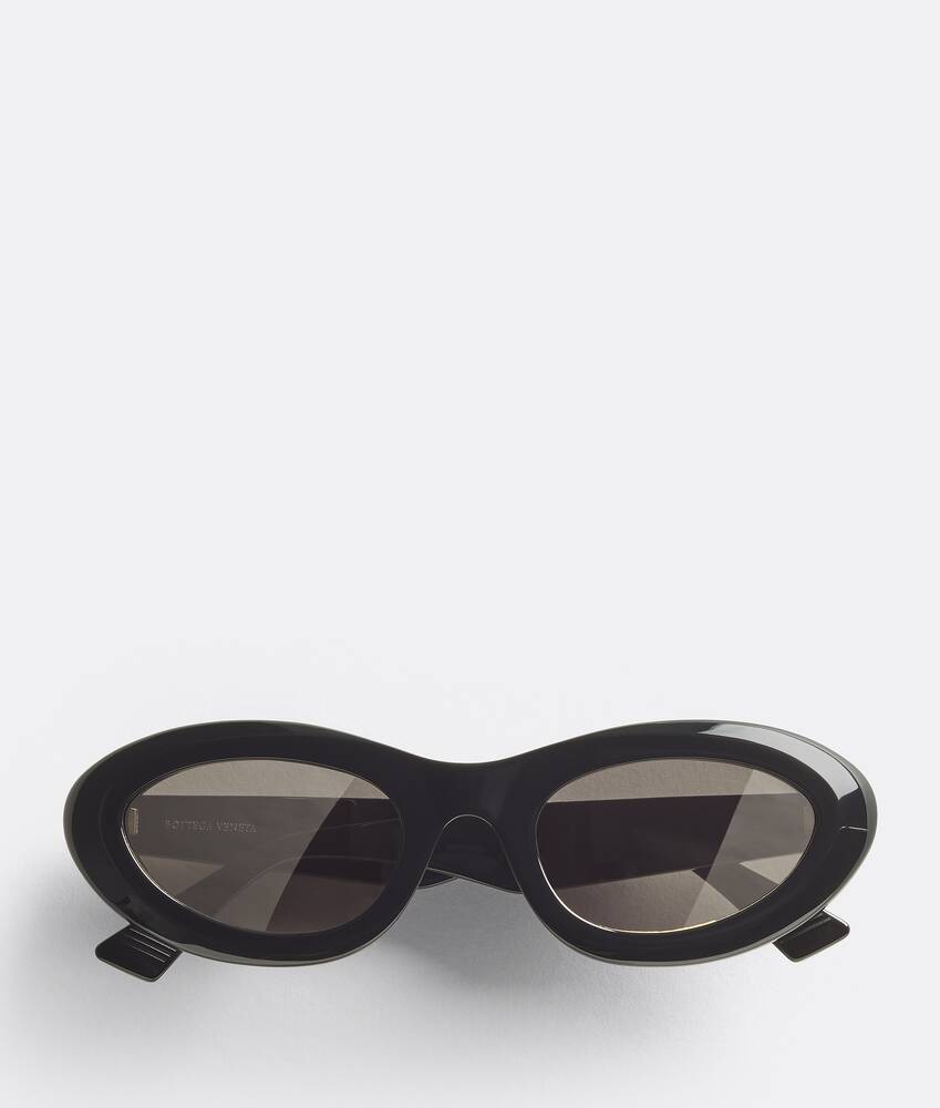 Display a large version of the product image 1 - bombe round sunglasses