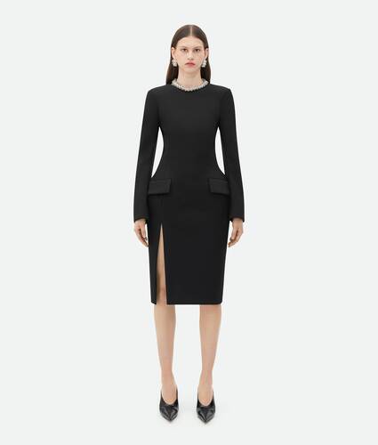 Display a large version of the product image 1 - Curved Sleeves Light Wool Midi Dress
