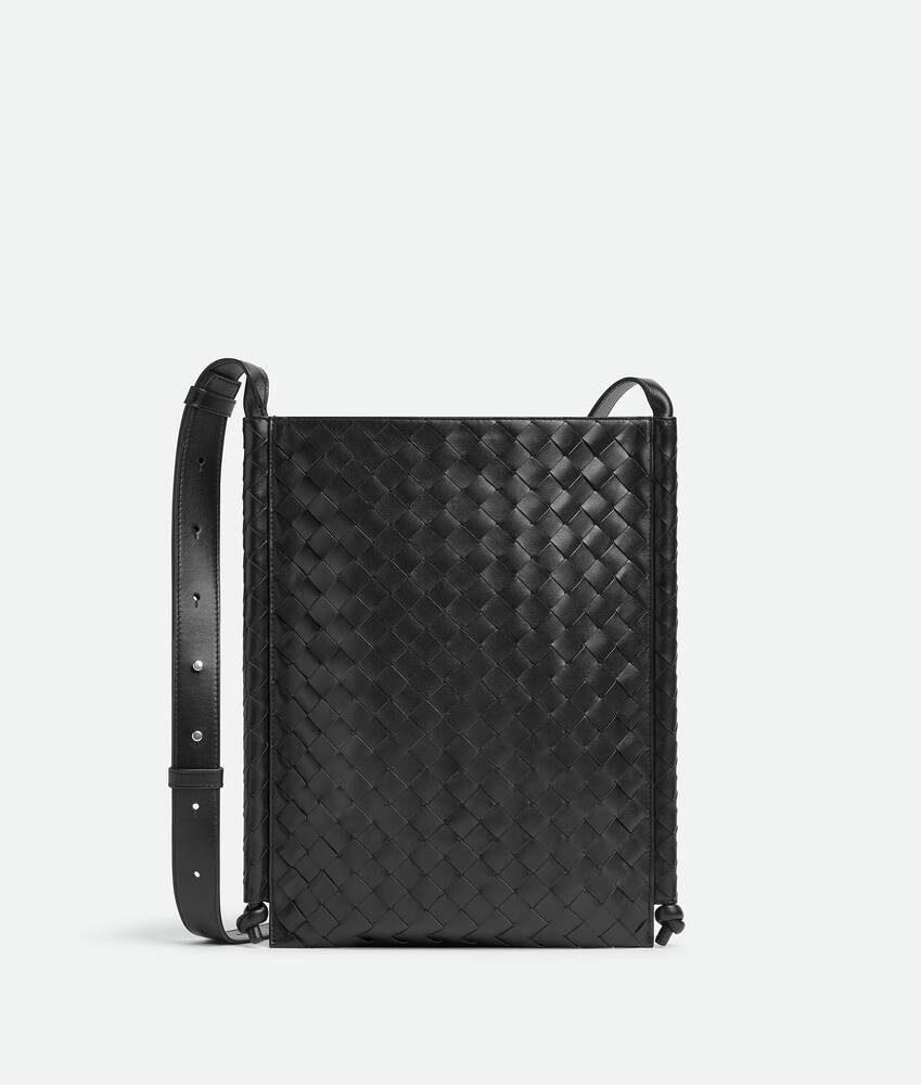 Bottega Veneta® Medium Loop Camera Bag in Black. Shop online now.