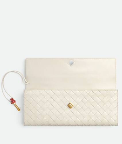Andiamo Clutch
