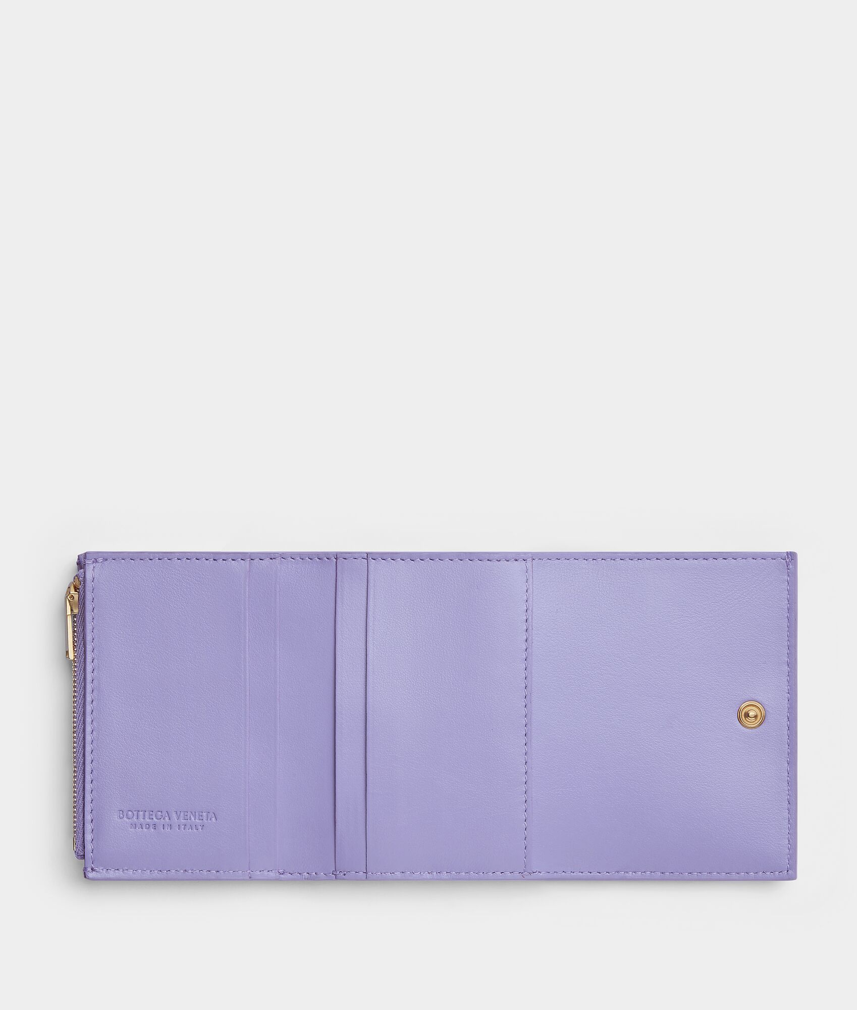 ボッテガヴェネタの三つ折りファスナーウォレット