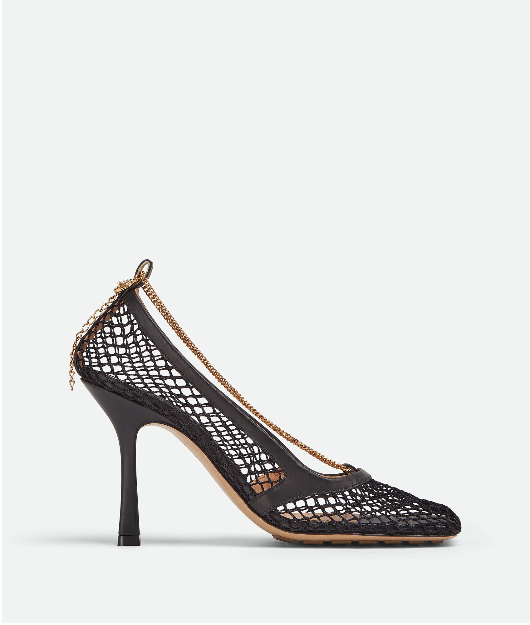 Bottega Veneta® Women's Stretch Pump in Nero. Shop online now.