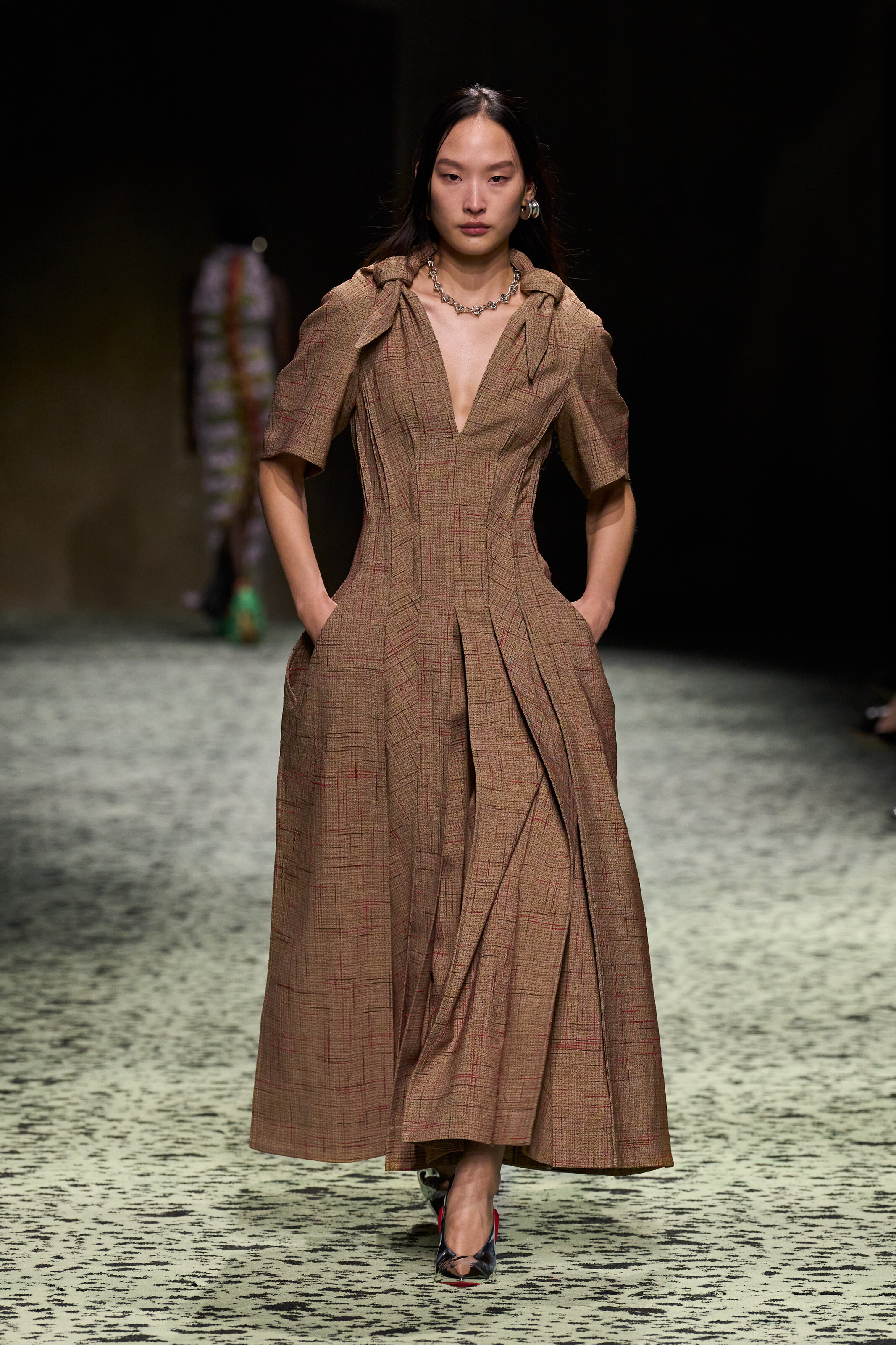 BOTTEGA VENETA WINTER 2023-冬季时装秀-BV 2023时装秀造型 | Bottega Veneta葆蝶家中国官方网站 | Bottega Veneta