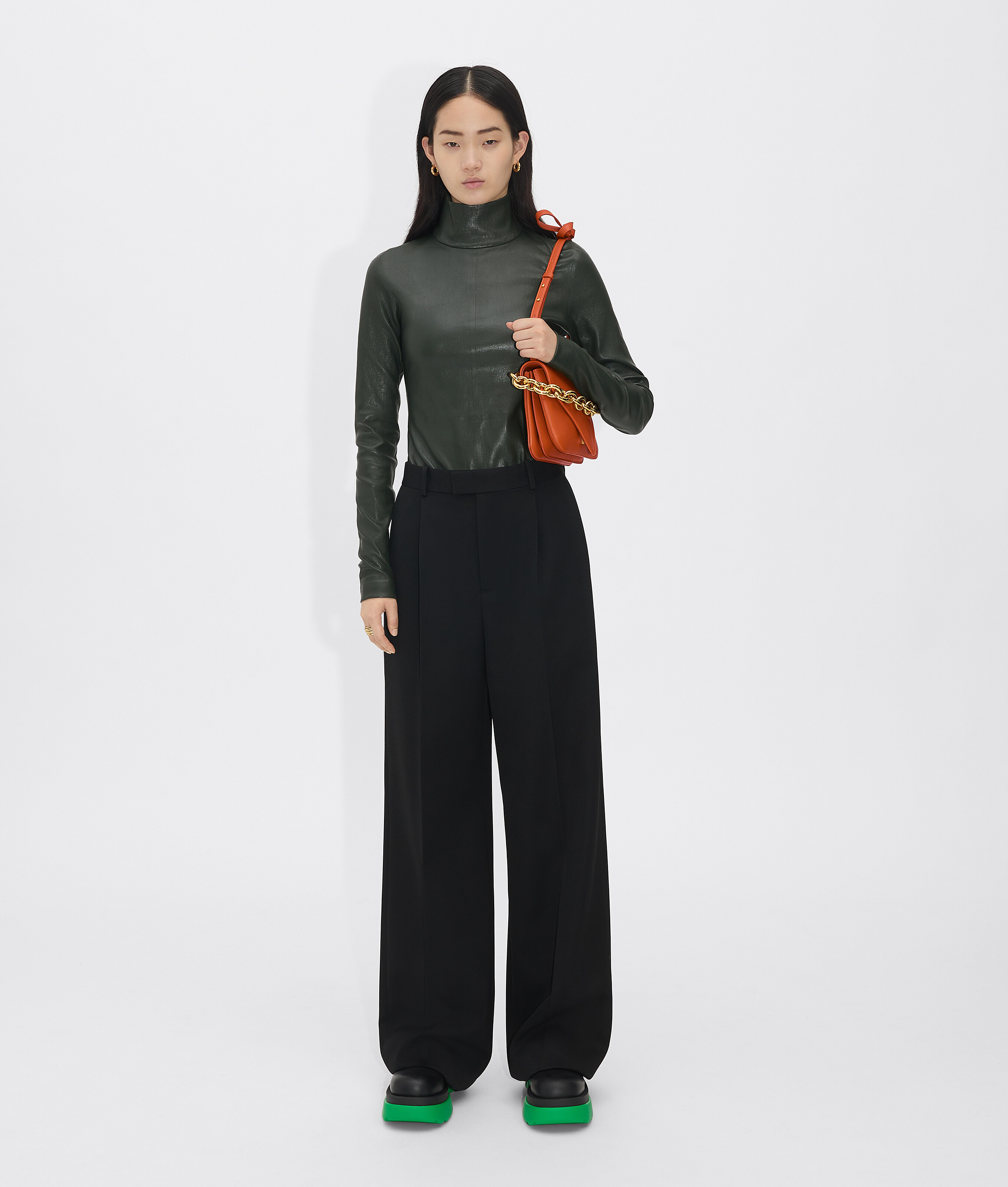 Women's Mount in Maple Bottega Veneta South Korea EN - Image 5
